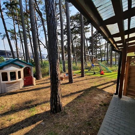 Domki Letniskowe Wiktorek Dziwnówek Exteriör bild
